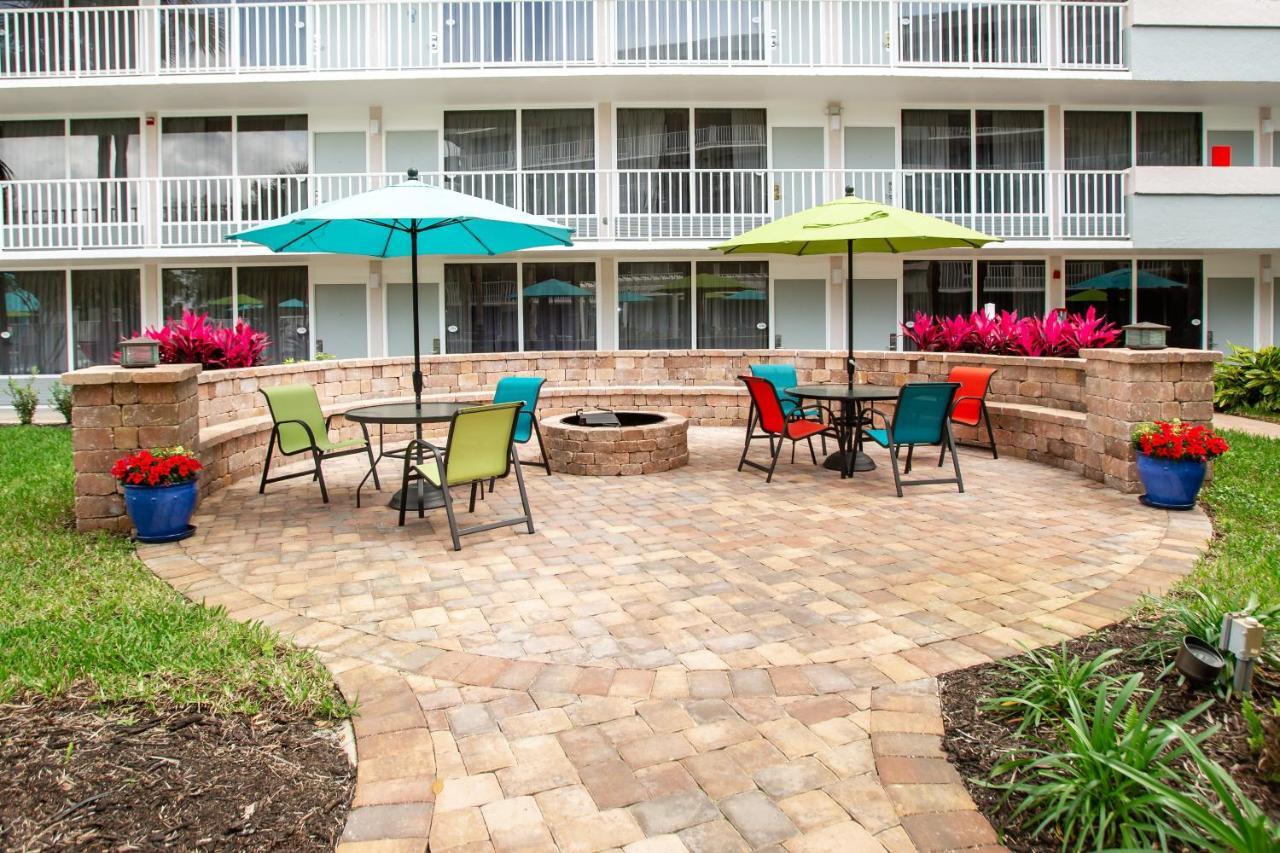 Hotel Baymont By Wyndham Celebration Kissimmee Exterior foto